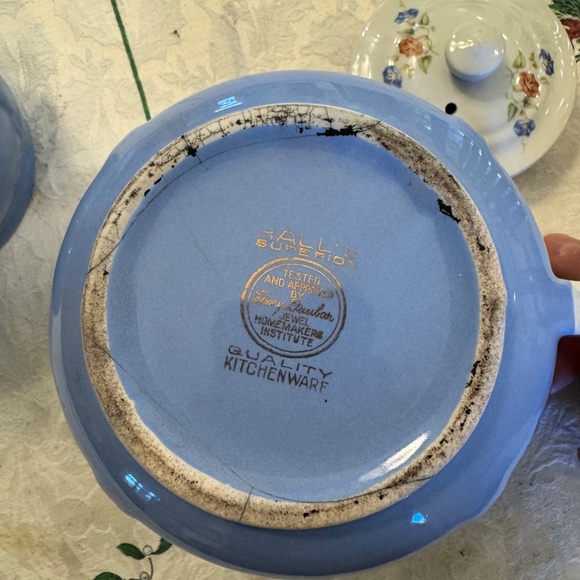 Hall China Morning Glory Coffee Maker and Coffee / Tea Pot - Picture 8 of 8